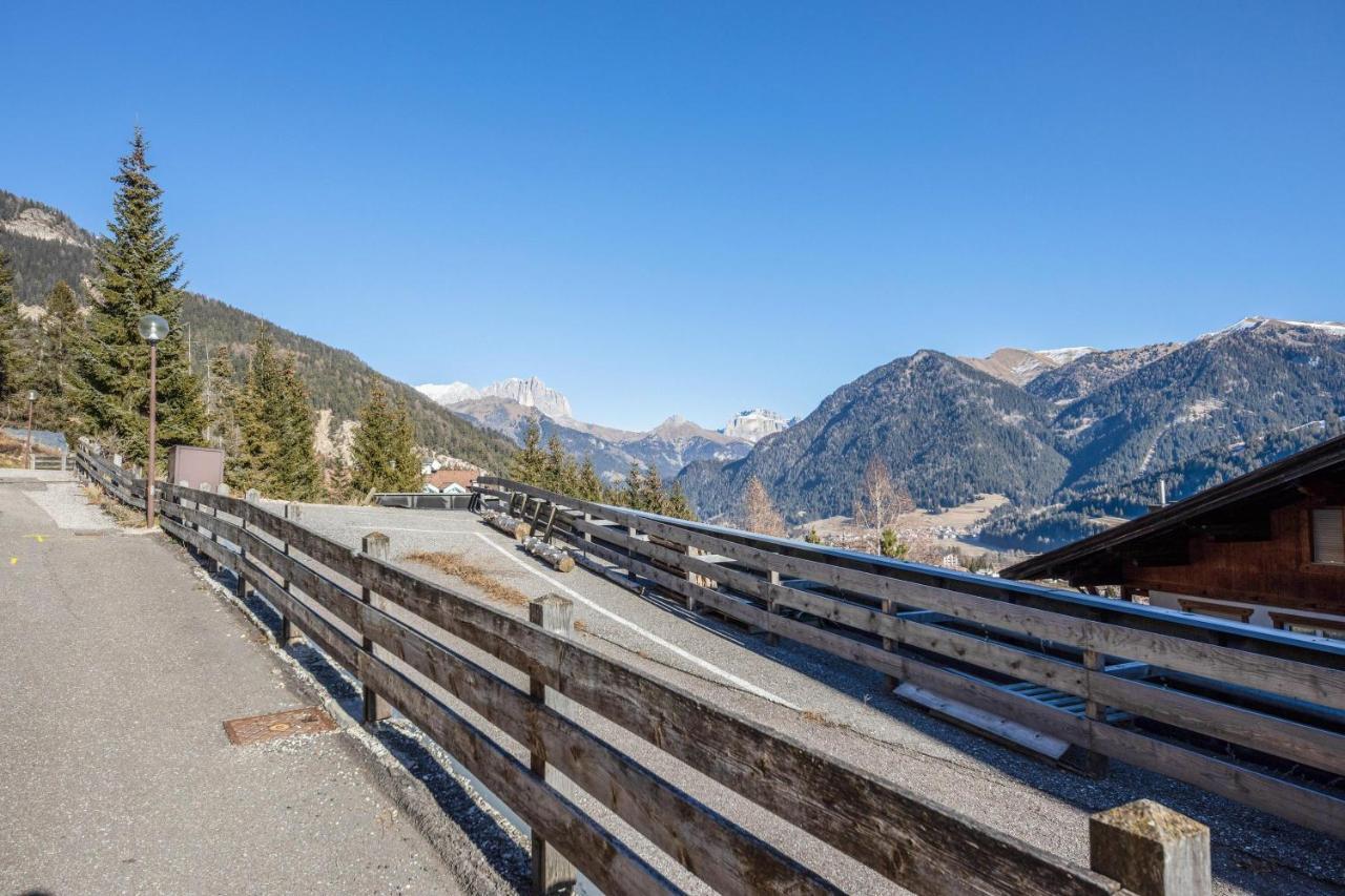 Villa Mazzel with balcony Vigo di Fassa Kültér fotó